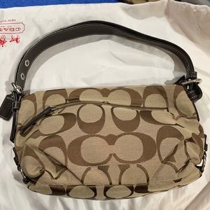 New Coach Shoulder Bag